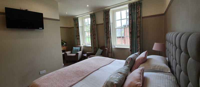 Bedroom 6 Super King Size Bed