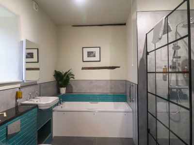 Bath and Walk in Shower Ground floor Hotel Bedroom