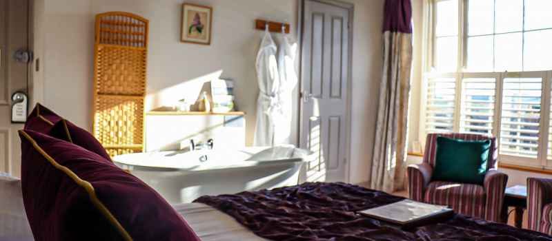 Bedroom 2 Master Luxury Hotel