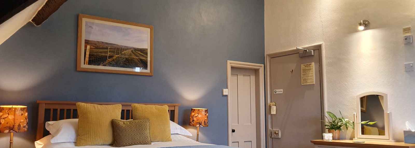 Bedroom 7 Standard Double