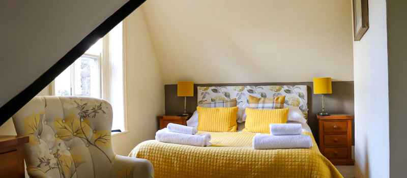 Bedroom 9 The Castle Hotel