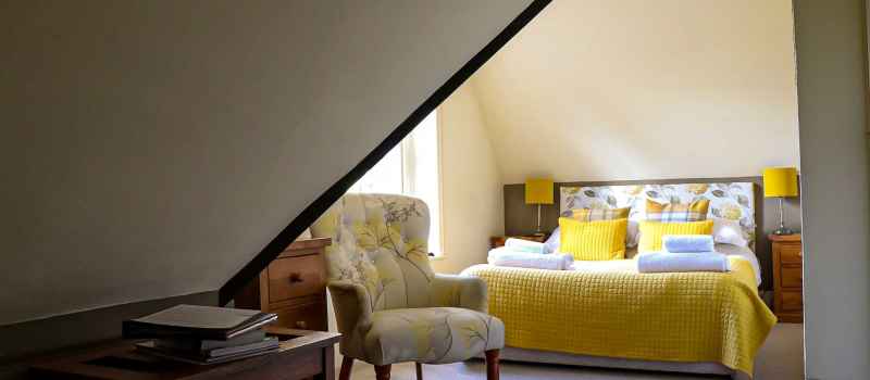 Smaller Double Bedroom 9